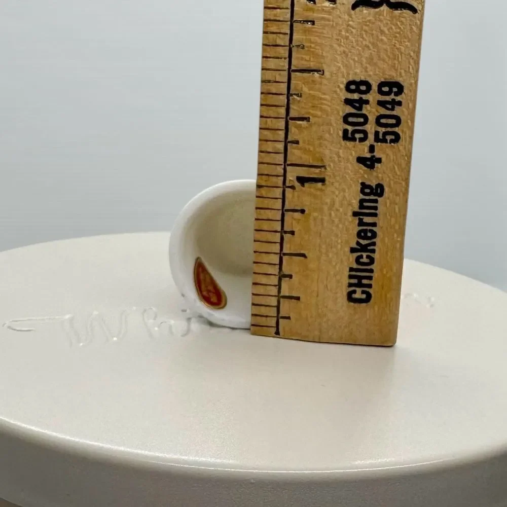 Vintage Made in Japan Birthday Balloon Ceramic Thimble – Excellent Condition